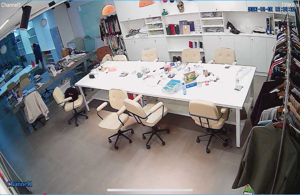 Hình Camera Giá re thực tế chip hình ảnh sử dụng 4.0 MP Độ phân giải Ultra 2k Đúng chuẩn sắc nét của bộ Trọn Bộ Camera Ip Cho Văn Phòng Chất Lượng Ultra 2k sử dụng mã DH-IPC-HDW1430T1-A-S5 Hình Camera Giá re thực tế chip hình ảnh sử dụng 4.0 MP Độ phân giải Ultra 2k Đúng chuẩn sắc nét của bộ Trọn Bộ Camera Ip Cho Văn Phòng Chất Lượng Ultra 2k sử dụng mã DH-IPC-HDW1430T1-A-S5